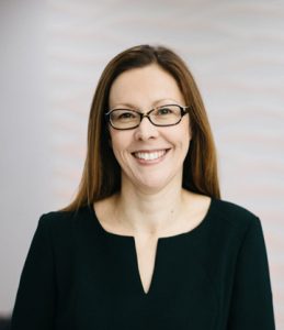 Donna, Donna Matthews, Senior Counsel, Private Client and Trust, Corporate and Commercial, Commissioner of Oath, Notary Public, Notarial Services
