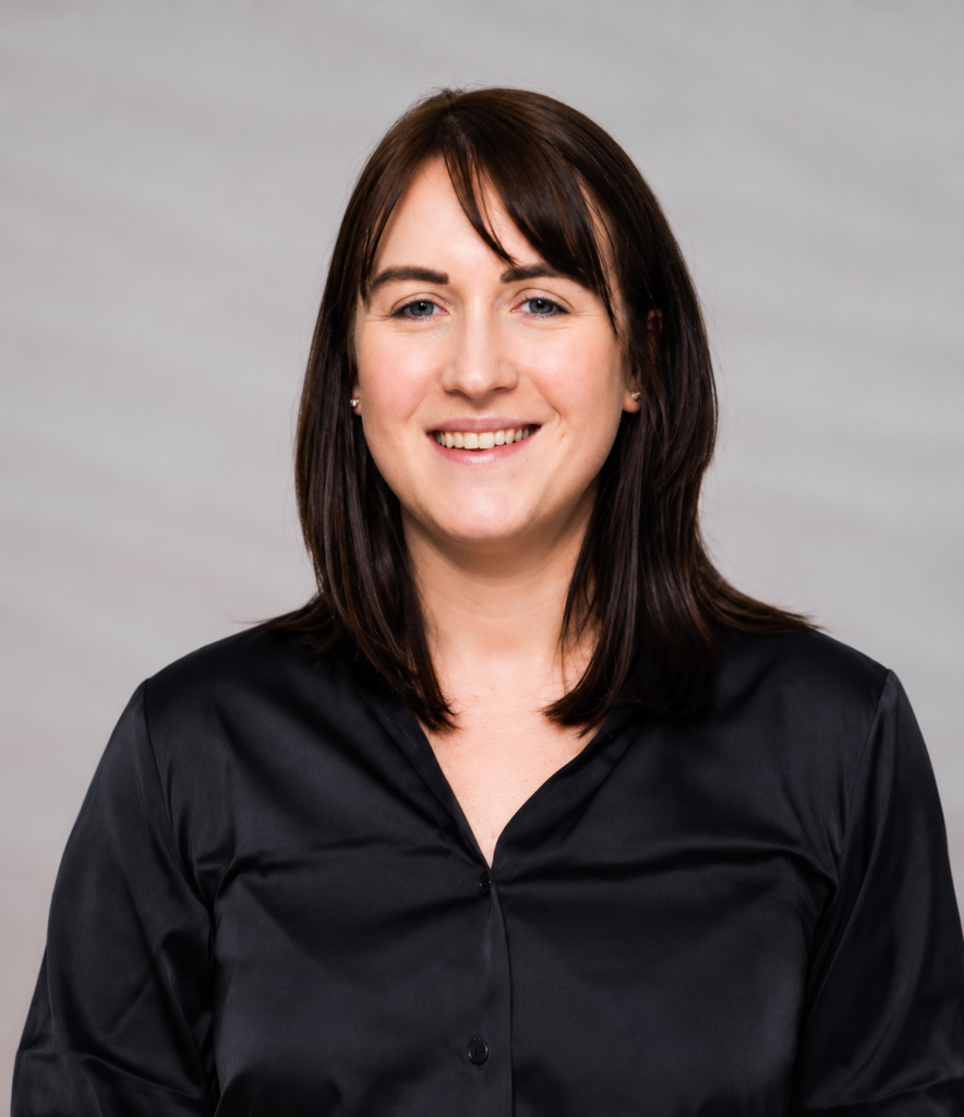 Catherine, Catherine French Associate Director, Private Client & Trust, Commissioner of Oath, Notarial Services, Private Client and Trusts